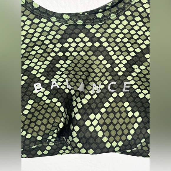 Balance Athletica sports bra with padded inserts in “viper” green Small - Picture 5 of 7